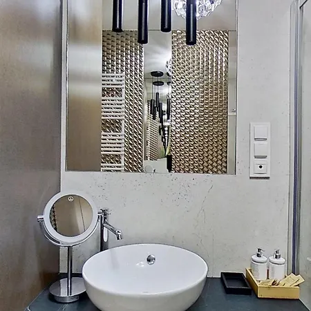 Czysta 151 * 弗罗茨瓦夫